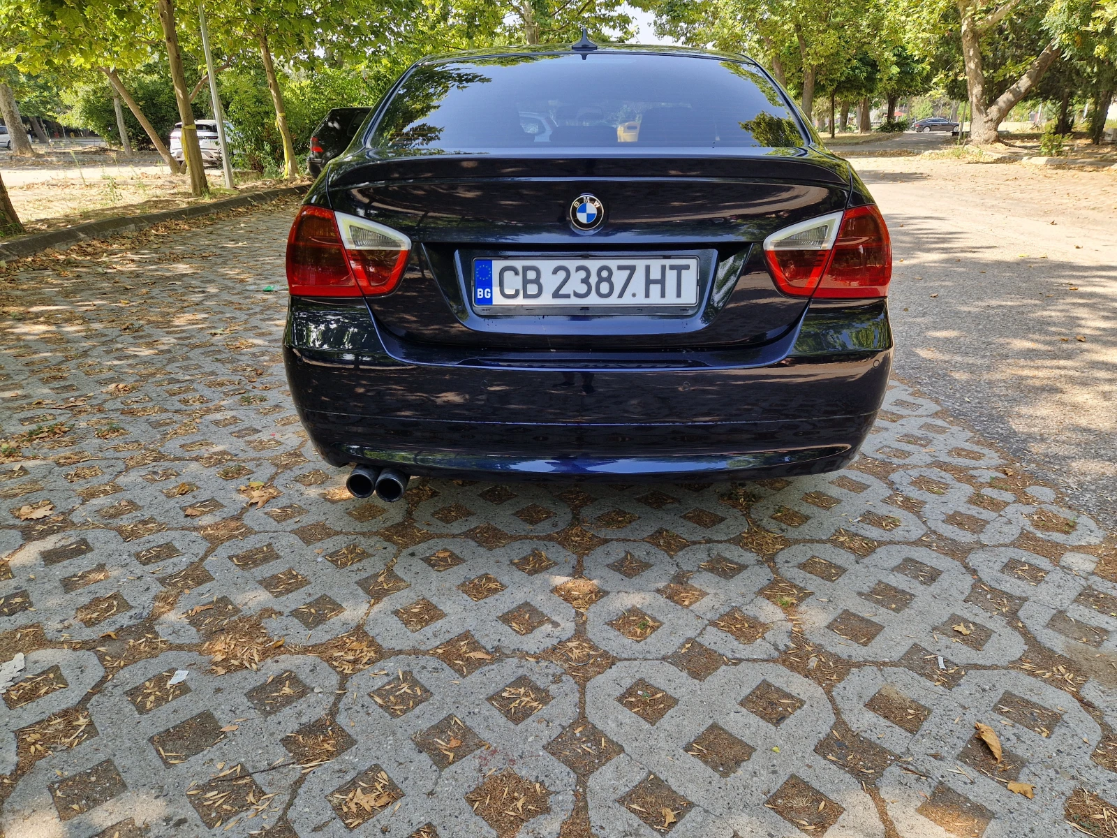 BMW 330 330d, задно, автомат - изображение 6