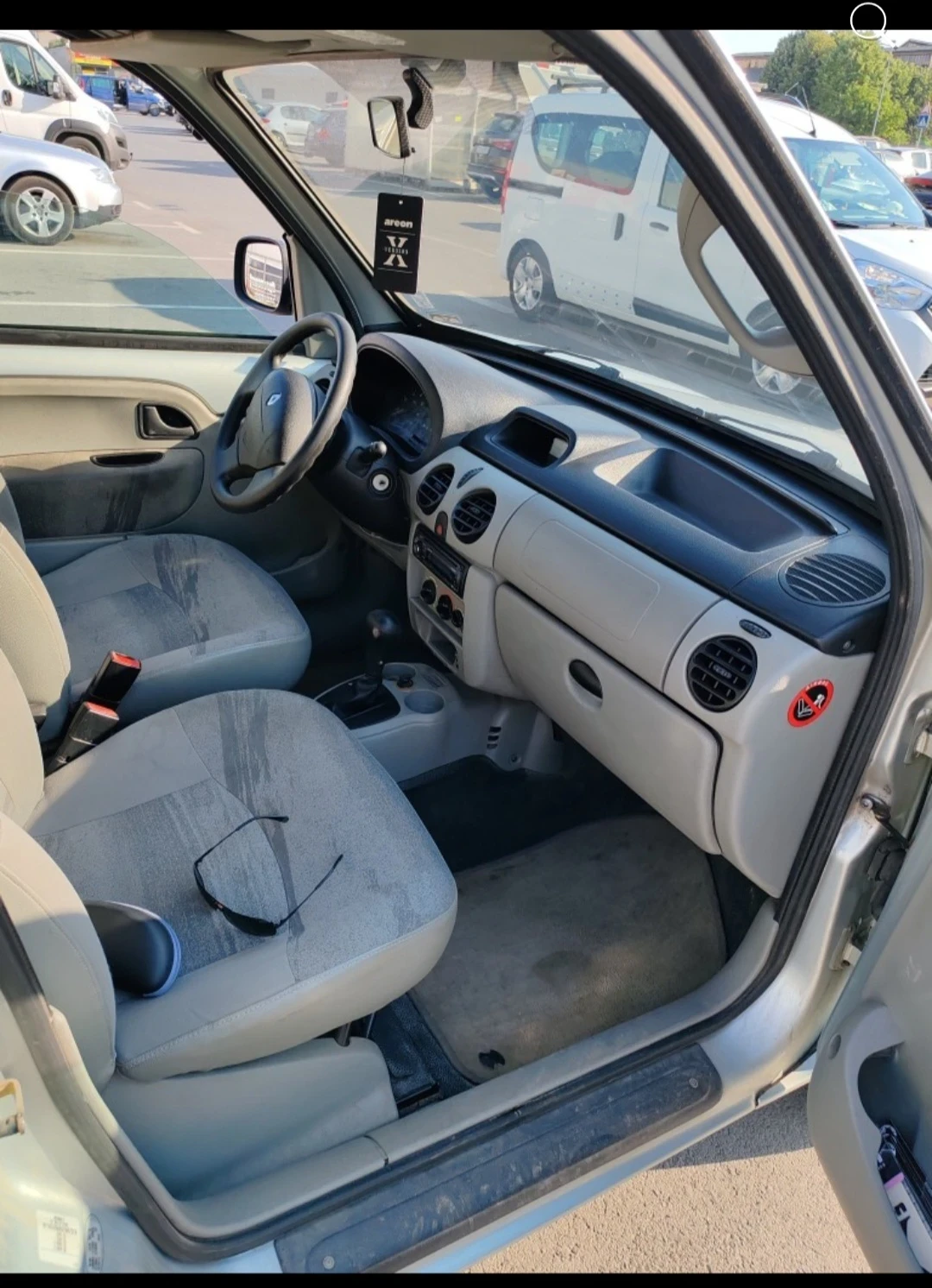 Renault Kangoo 1.6 - изображение 8