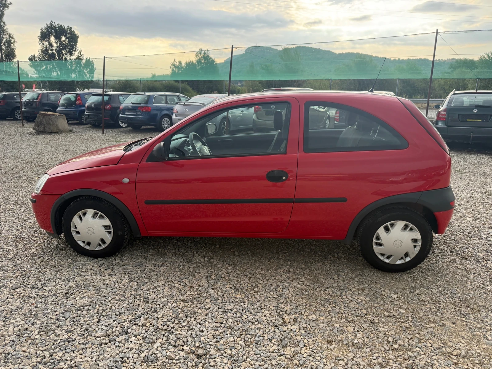 Opel Corsa 1.0i-60PS-КЛИМАТИК - изображение 8