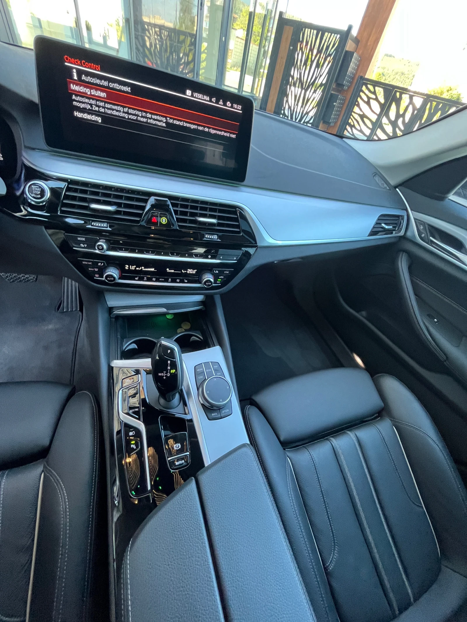 BMW 530E  - изображение 9