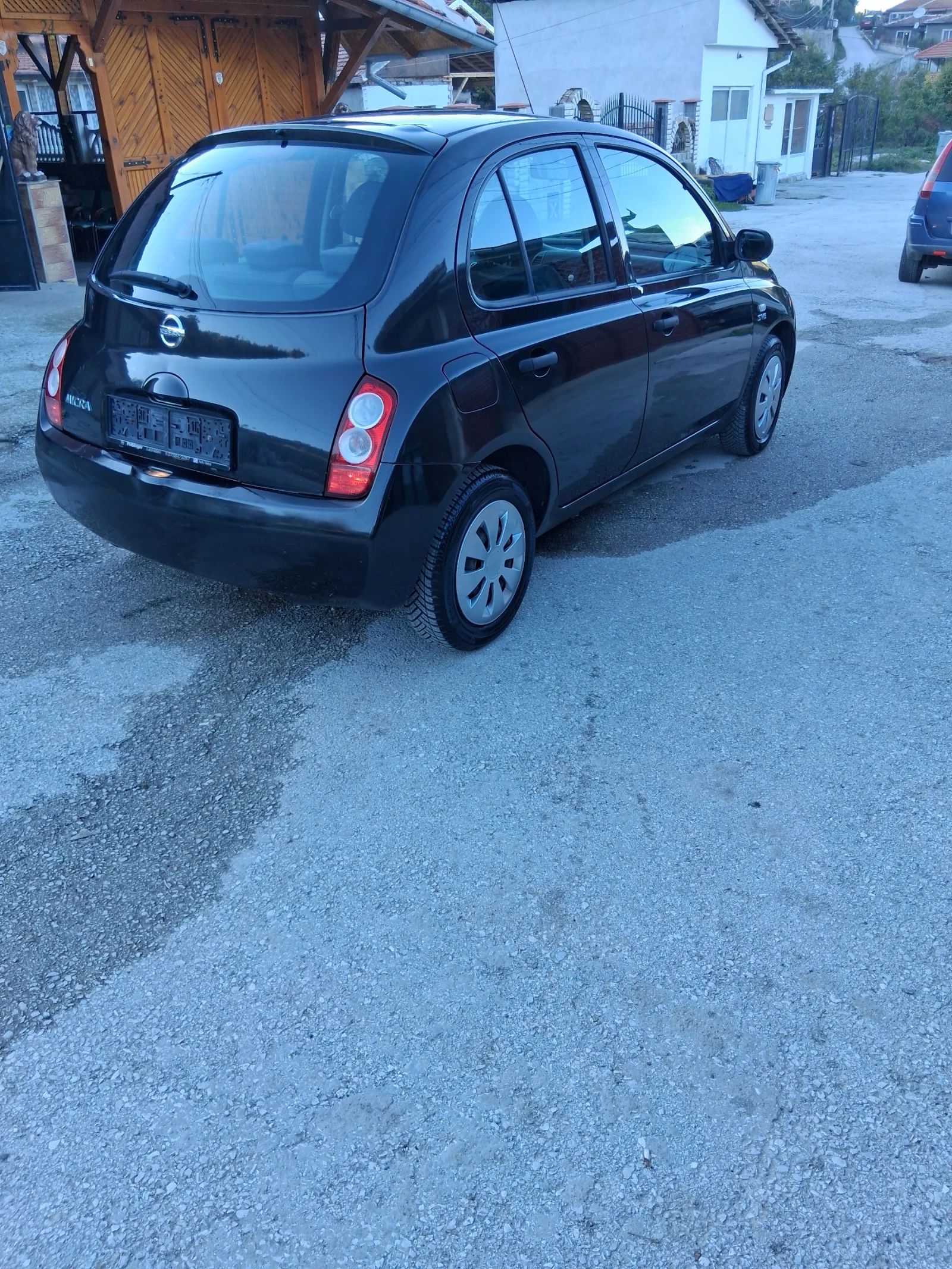 Nissan Micra 1.3i - изображение 4