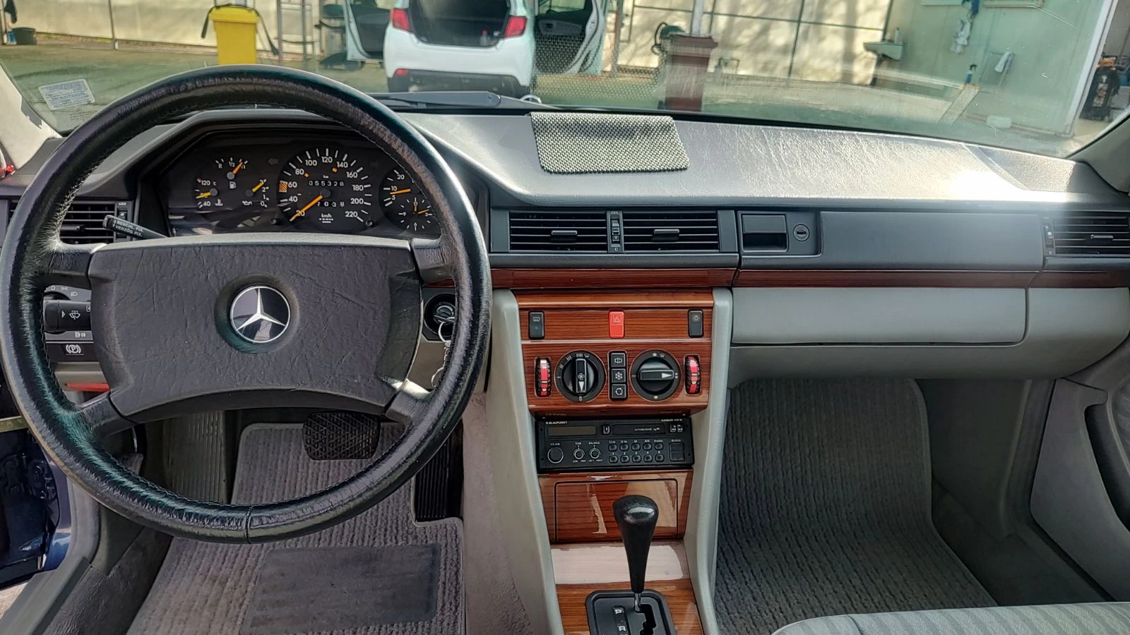 Mercedes-Benz 124 300D | Mobile.bg � ����������� 13