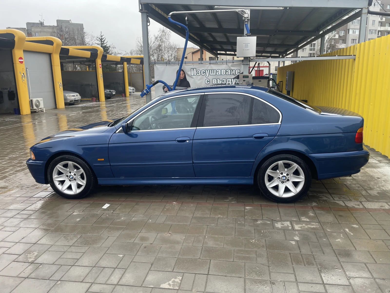 BMW 525 525 - изображение 3