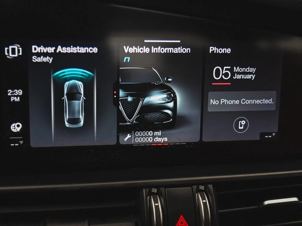 Alfa Romeo Giulia Veloce* CARFAX* ����������* (���� �� ��) | Mobile.bg � ����������� 9