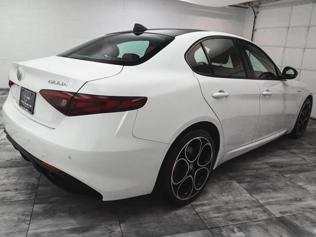 Alfa Romeo Giulia Veloce* CARFAX* ����������* (���� �� ��) | Mobile.bg � ����������� 6
