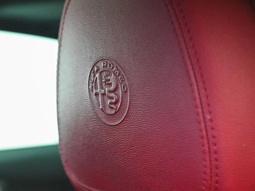 Alfa Romeo Giulia Veloce* CARFAX* ����������* (���� �� ��) | Mobile.bg � ����������� 15