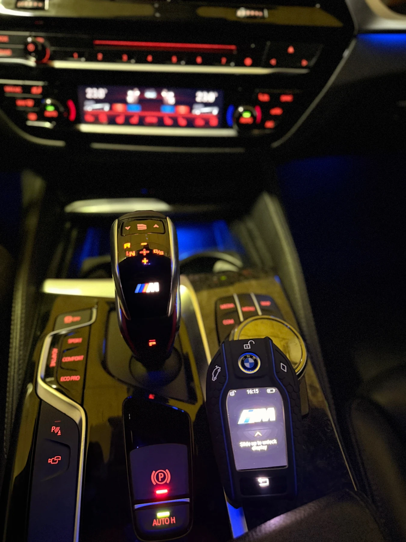 BMW 550 M550i xDrive FULL B&W Head-Up Soft Close | Mobile.bg � ����������� 12