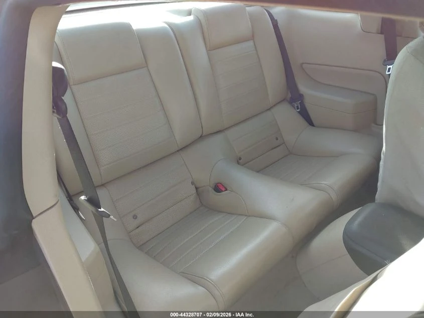 Ford Mustang 4.6l Gt Deluxe/Gt Premium - изображение 8