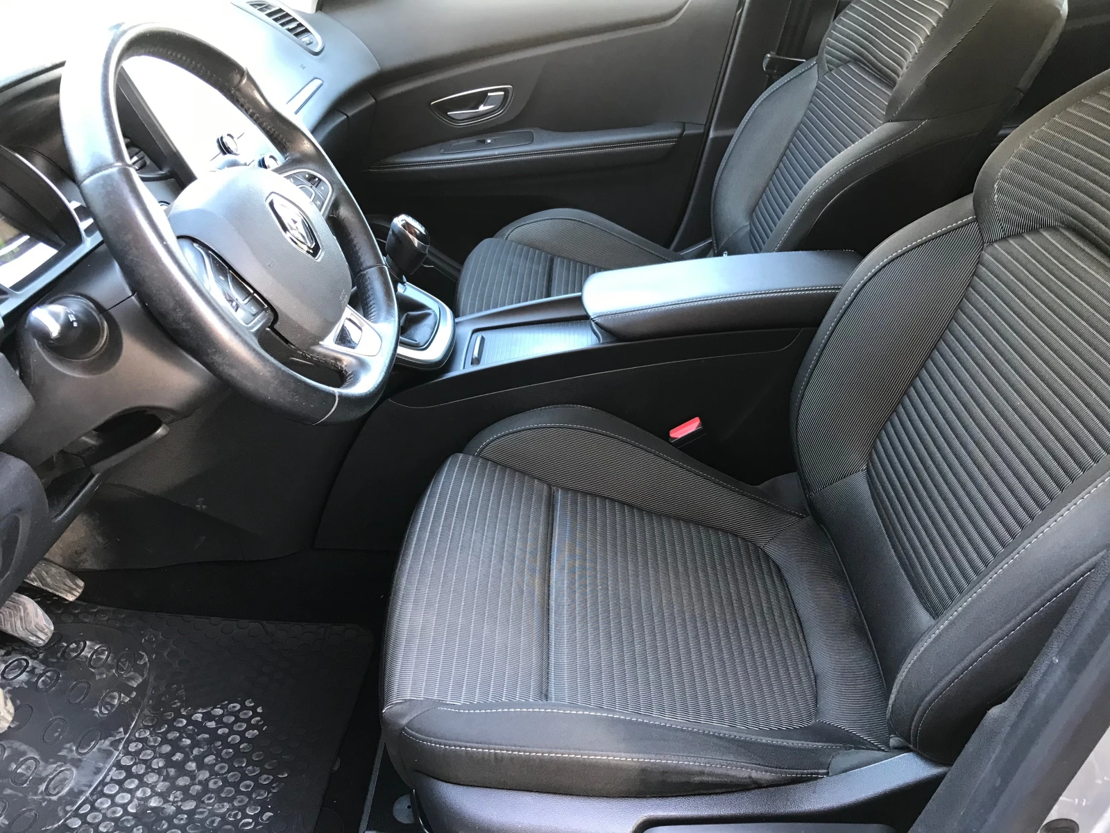 Renault Scenic 1, 5D.110k.NAVI.Evro 6, , снимка 13 - Автомобили и джипове - 53797306