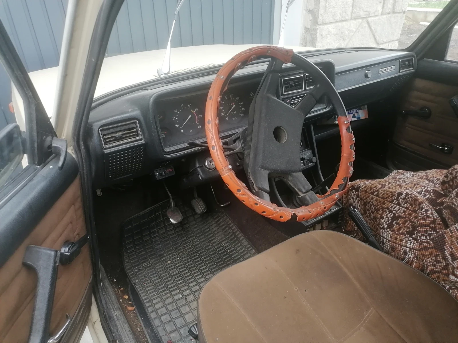 Lada 2107, снимка 5 - Автомобили и джипове - 54014940