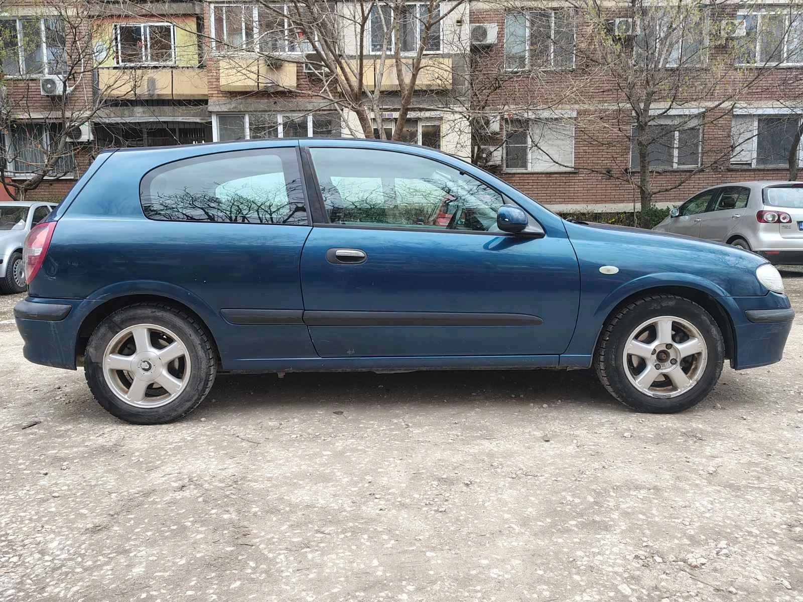Nissan Almera, снимка 2 - Автомобили и джипове - 54046724