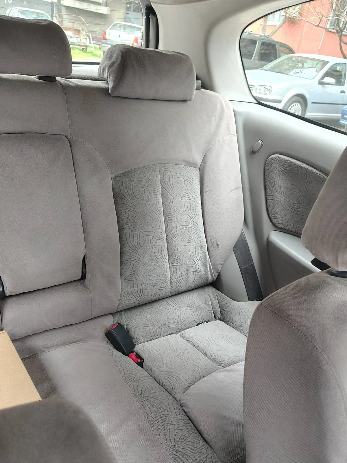 Nissan Almera, снимка 14 - Автомобили и джипове - 54046724