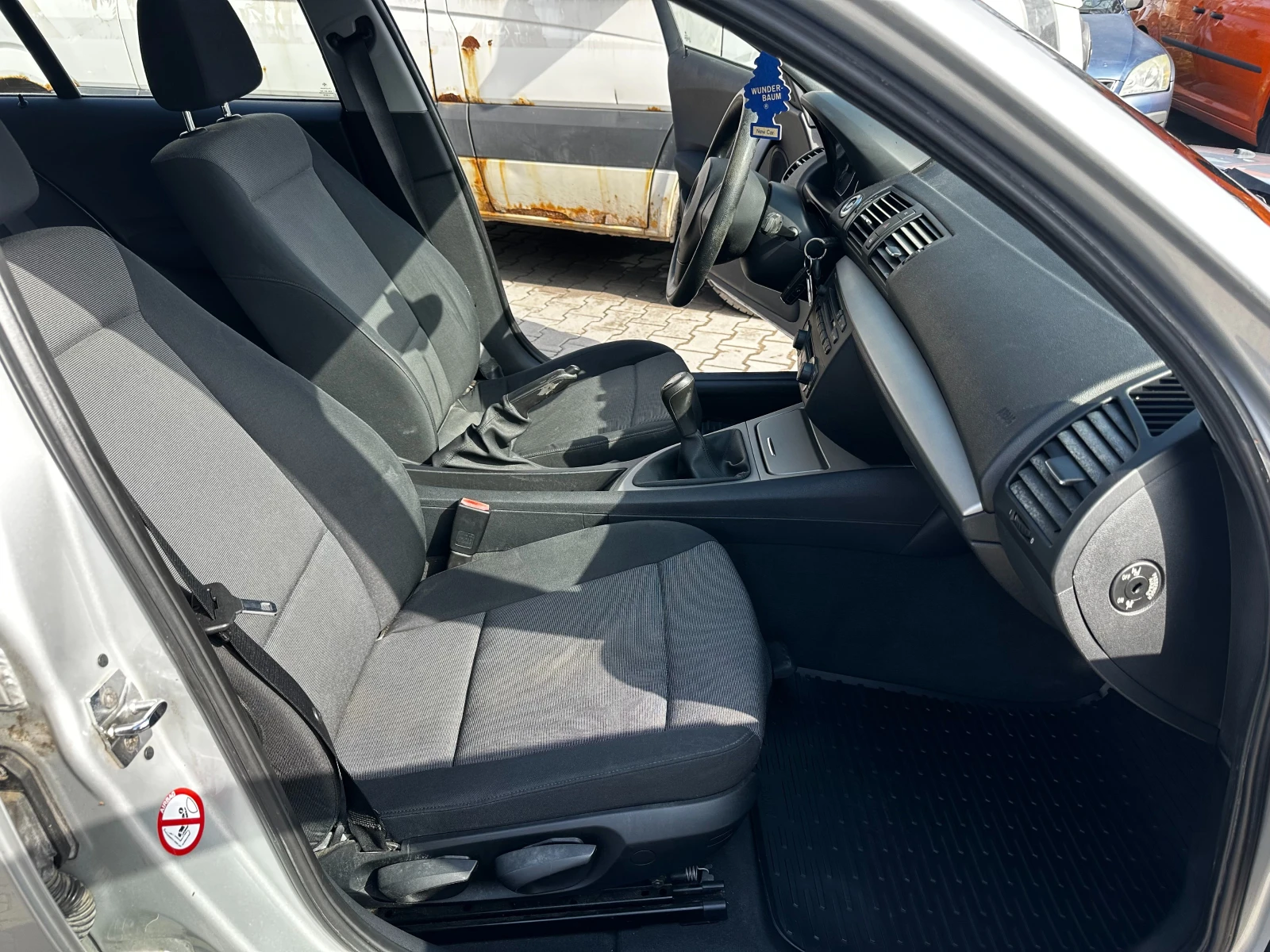 BMW 116 i 116к.с, снимка 11 - Автомобили и джипове - 54048794