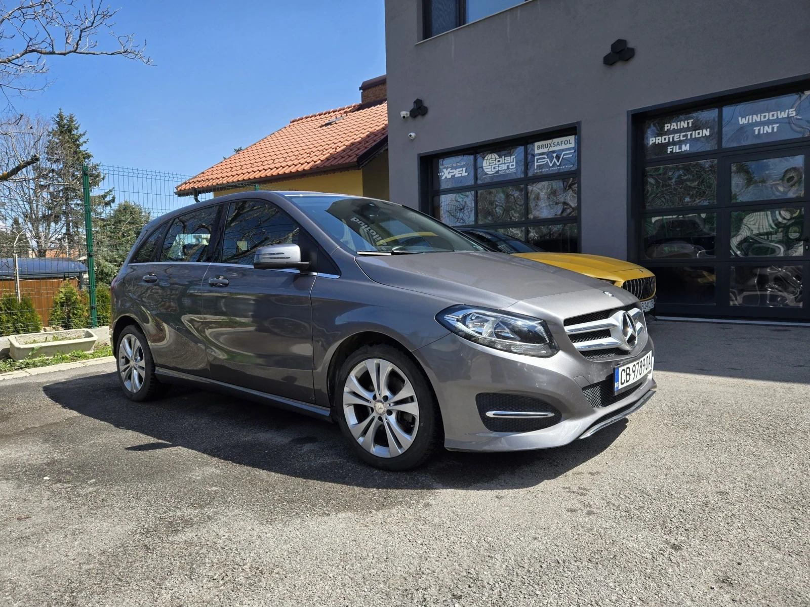 Mercedes-Benz B 200, снимка 16 - Автомобили и джипове - 54100777