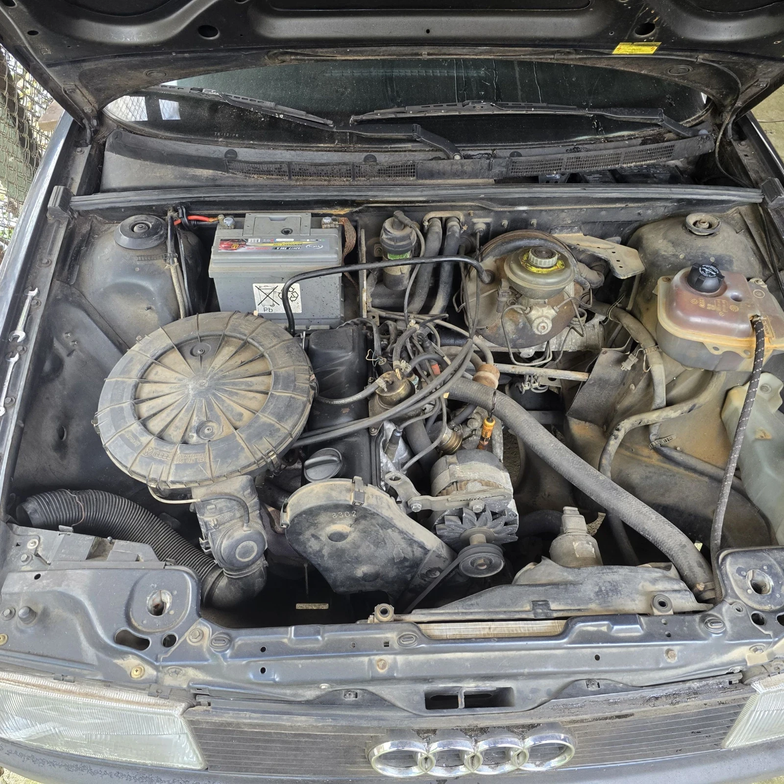 Audi 80, снимка 5 - Автомобили и джипове - 54117221