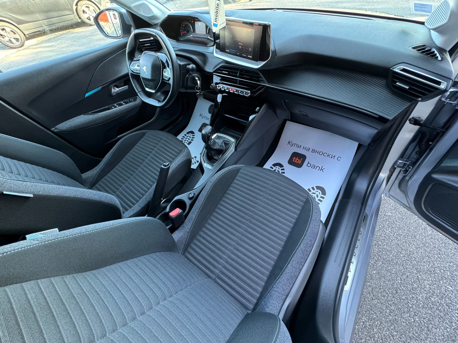 Peugeot 208 STYLE 1.2I НОВ ВНОС, снимка 8 - Автомобили и джипове - 54600397