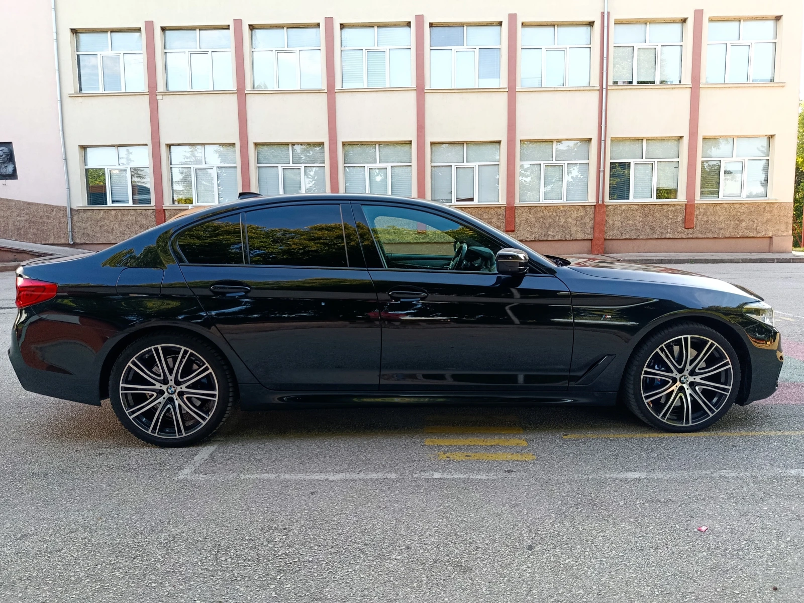 BMW 540 i B58 xDrive M пакет, снимка 6 - Автомобили и джипове - 54870125