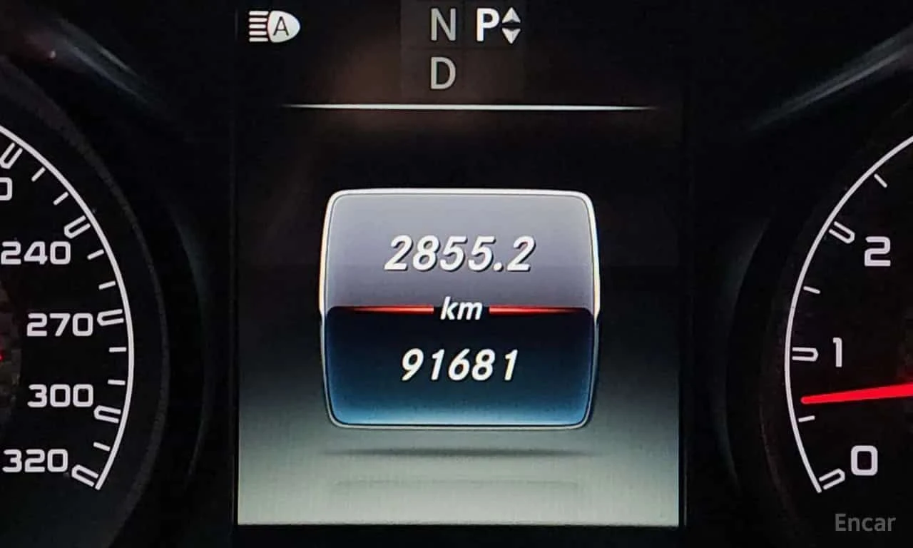 Mercedes-Benz C 63 AMG * C63 Coupe * CARFAX * ���� �� �� | Mobile.bg � ����������� 8