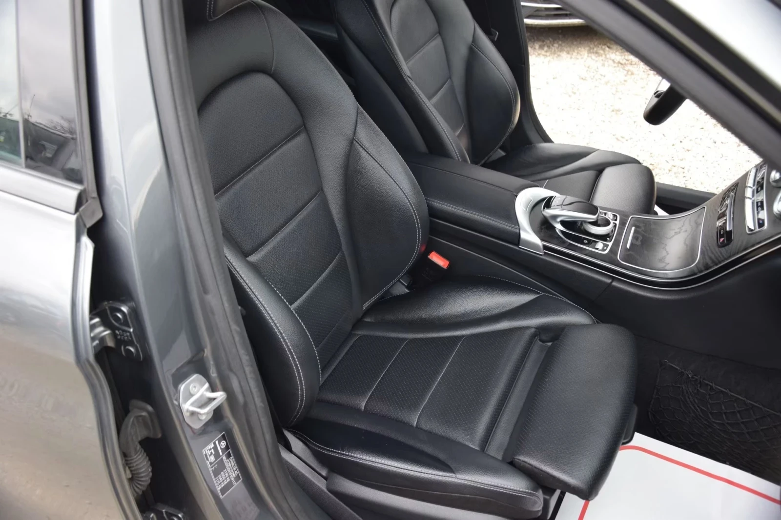 Mercedes-Benz C 220, снимка 11 - Автомобили и джипове - 55667485