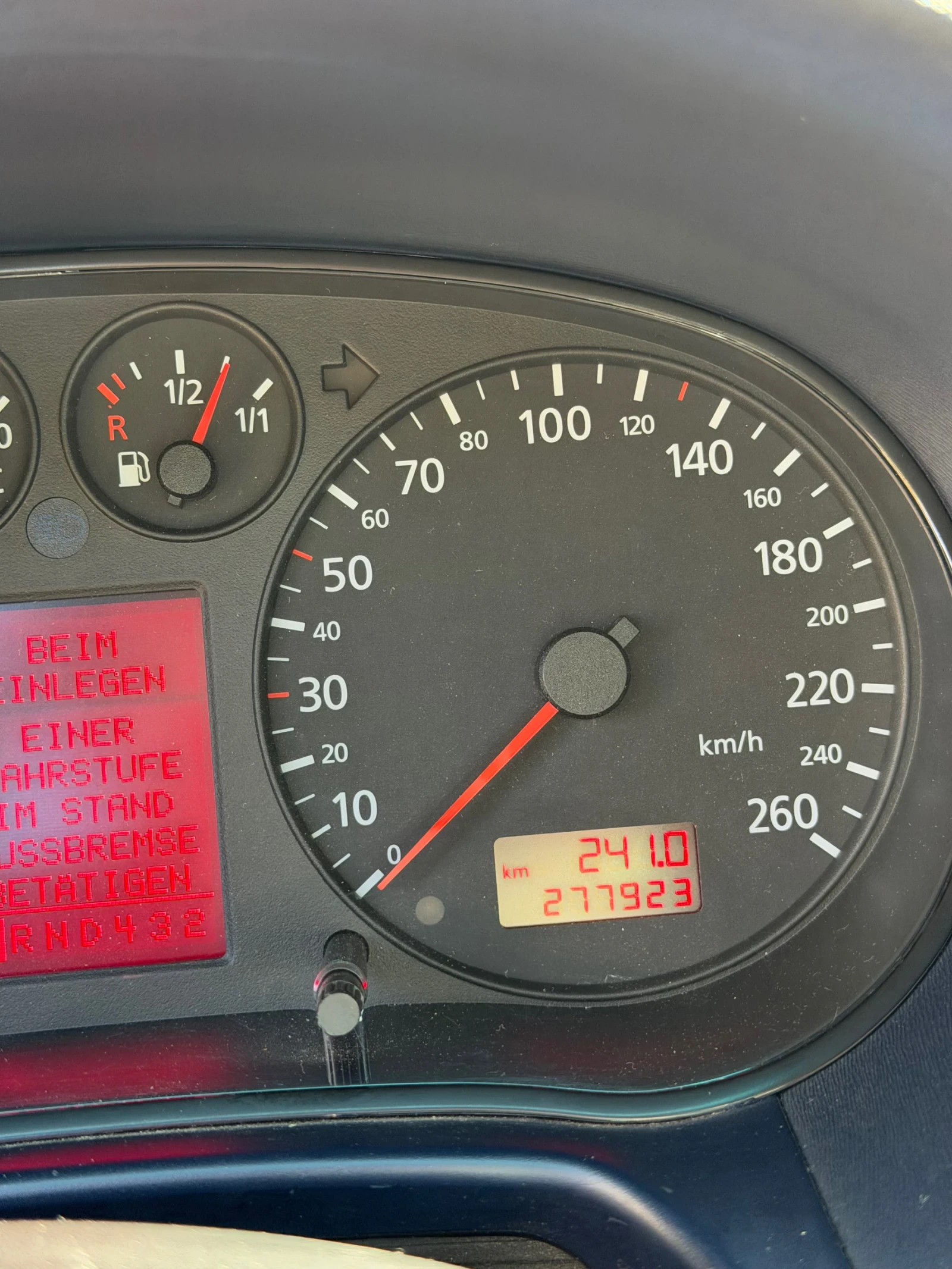 Audi A3 1.8T, снимка 8 - Автомобили и джипове - 56149799