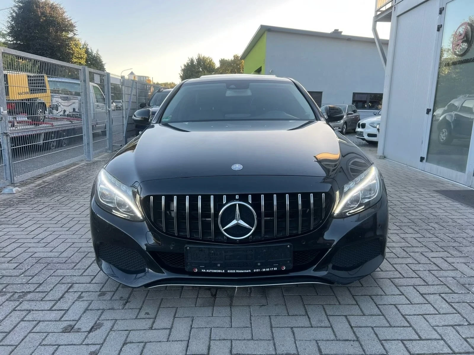 Mercedes-Benz C 220 AMG PACK, снимка 2 - Автомобили и джипове - 56227649
