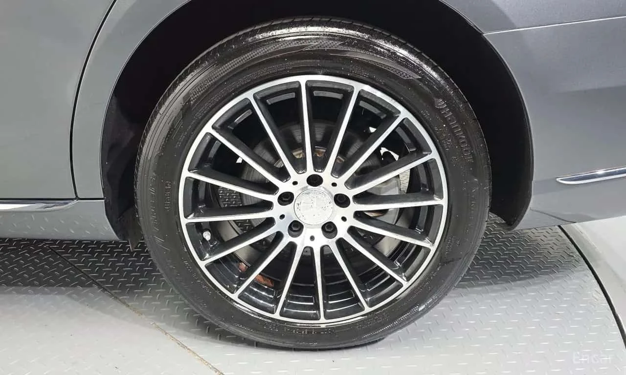 Mercedes-Benz E 300 * E300 4MATIC Exclusive * ��� ������������ ������ | Mobile.bg � ����������� 5