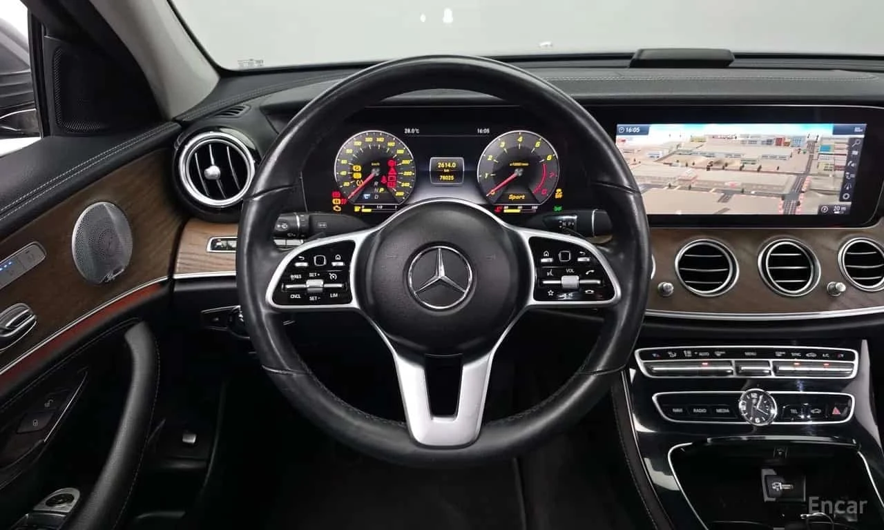 Mercedes-Benz E 300 * E300 4MATIC Exclusive * ��� ������������ ������ | Mobile.bg � ����������� 13