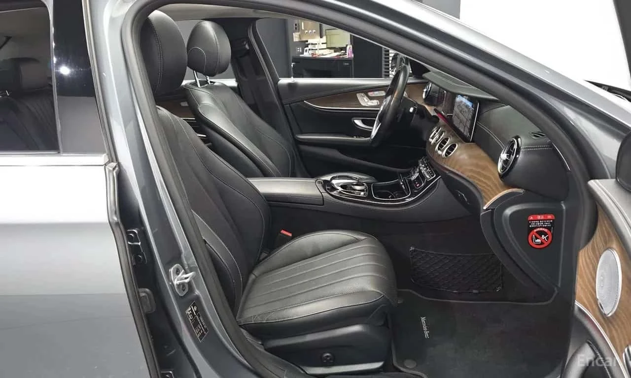 Mercedes-Benz E 300 * E300 4MATIC Exclusive * ��� ������������ ������ | Mobile.bg � ����������� 11