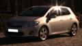 Toyota Auris Hybrid, снимка 1 - Автомобили и джипове - 16444979