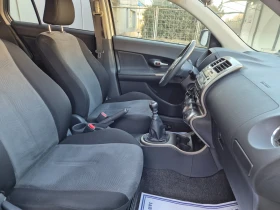 Toyota Urban Cruiser 4х4* 6-Скорости* 100%-Реални-Километри* Климатрони, снимка 14