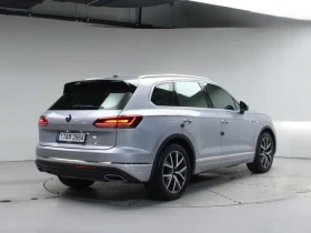 VW Touareg Gen3 3.0 TDI Panorama/Disitron/Обдухване | Auto.bg — изображение 2