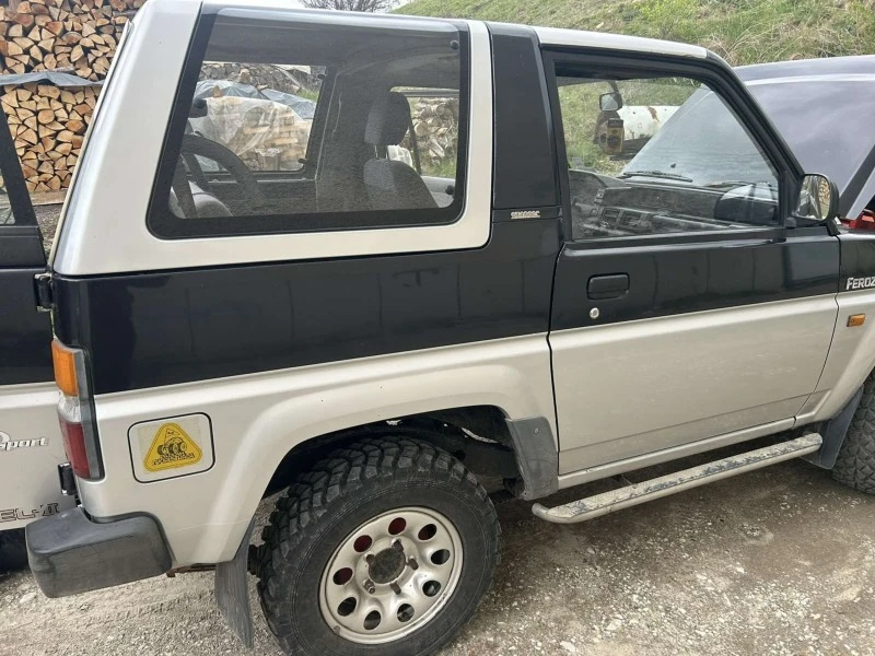 Daihatsu Feroza, снимка 6 - Автомобили и джипове - 45370434