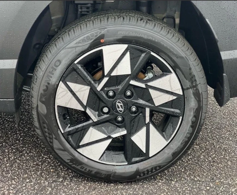 Hyundai Kona Hitrack 4x4 SEL, снимка 11 - Автомобили и джипове - 50570357