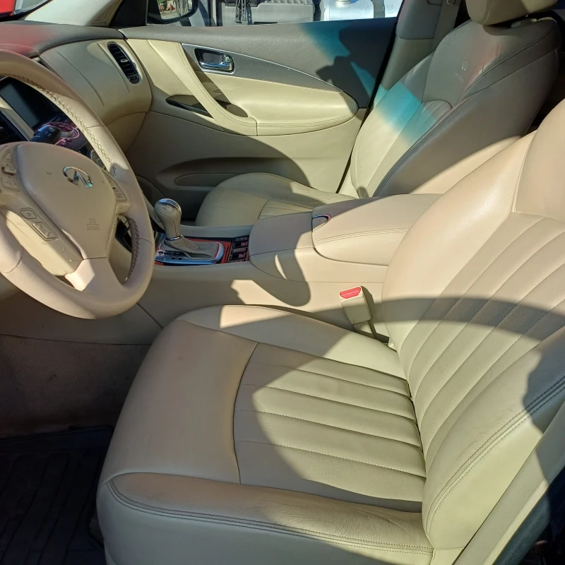 Infiniti Ex35 4?4, снимка 8 - Автомобили и джипове - 52506256