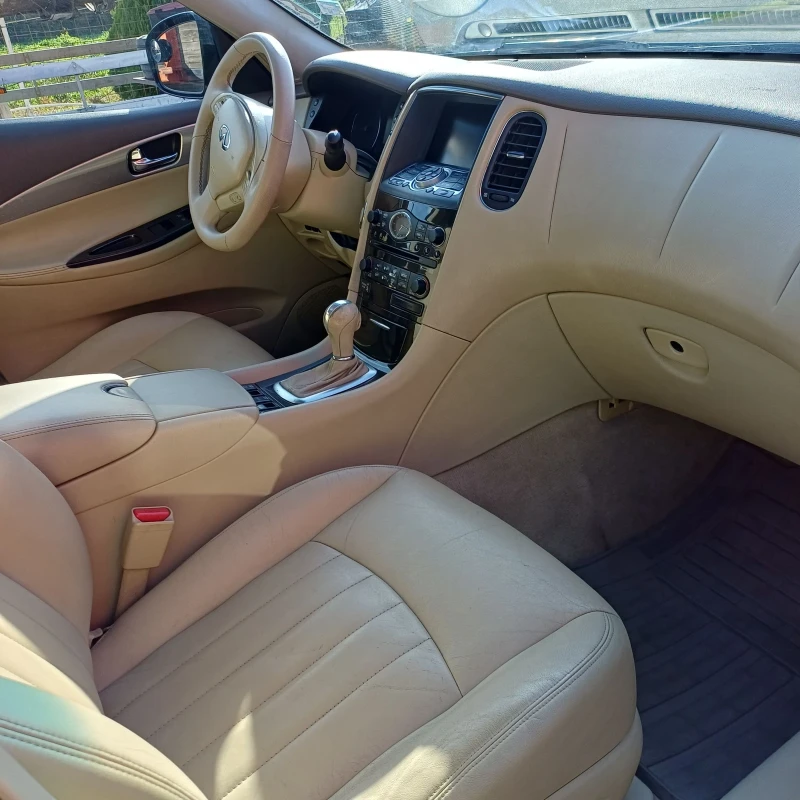 Infiniti Ex35 4?4, снимка 10 - Автомобили и джипове - 52506256