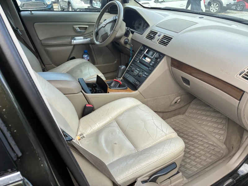Volvo Xc90 D5, снимка 9 - Автомобили и джипове - 53046675