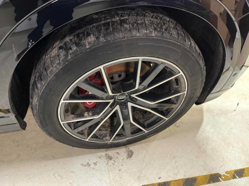 Audi Q8 * * Progressiv* * CARFAX * * АВТО КРЕДИТ * * , снимка 11 - Автомобили и джипове - 53205836