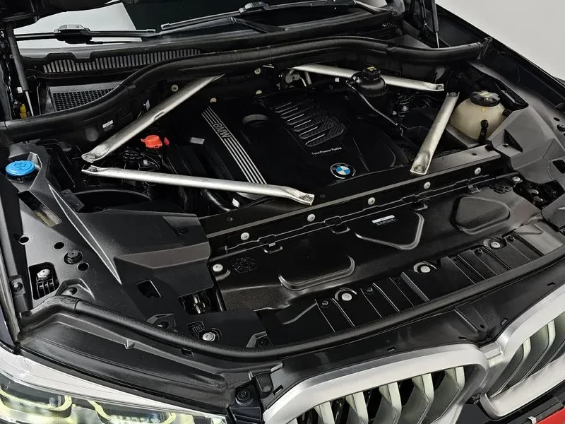 BMW X6 X DRIVE 40 , снимка 12 - Автомобили и джипове - 55197462
