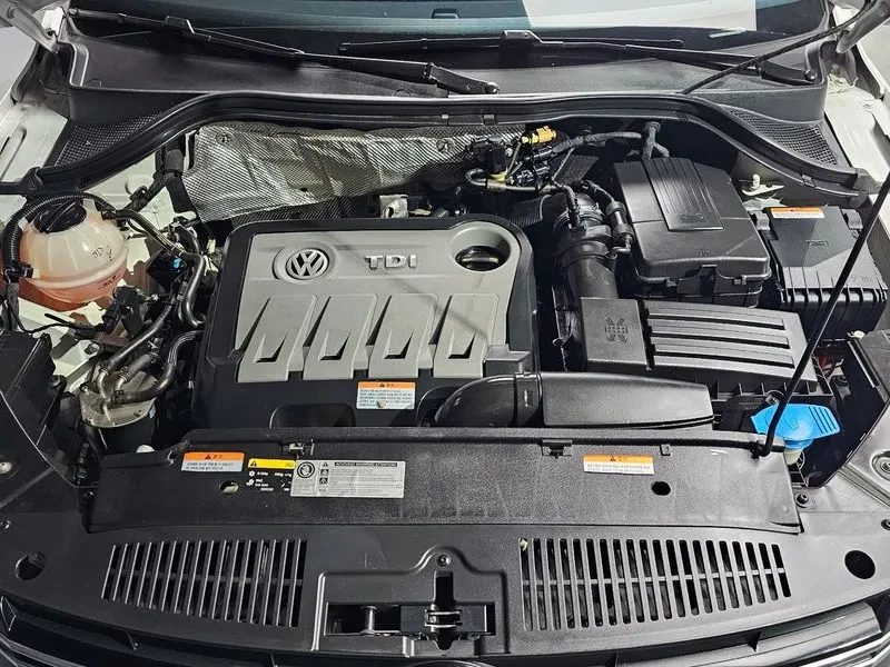 VW Tiguan 2.0 Tdi Comfort, снимка 6 - Автомобили и джипове - 55748622
