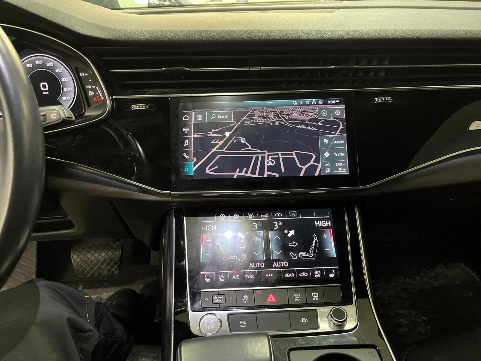 Audi Q8 * * Progressiv* * CARFAX * * АВТО КРЕДИТ * *  - изображение 7