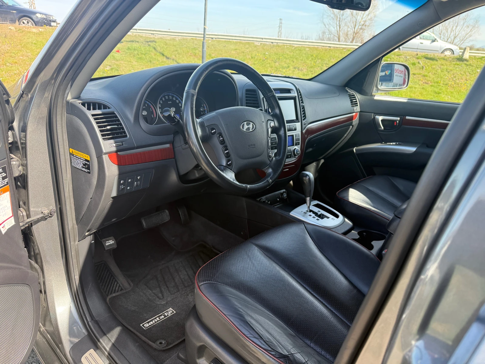 Hyundai Santa fe 2.2CRDi, Автоматик, снимка 8 - Автомобили и джипове - 53816019