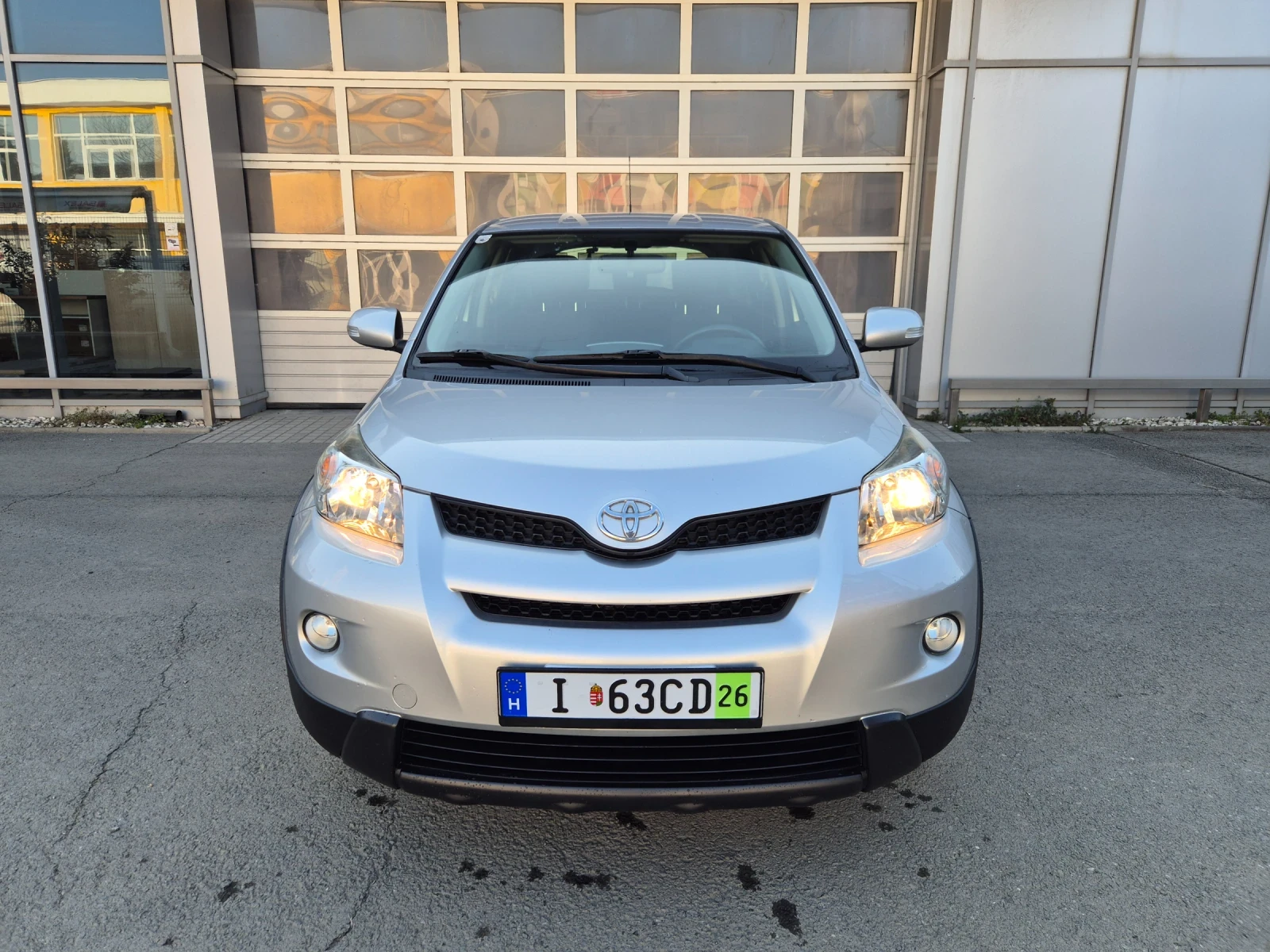 Toyota Urban Cruiser 4х4* 6-Скорости* 100%-Реални-Километри* Климатрони, снимка 2 - Автомобили и джипове - 53849505