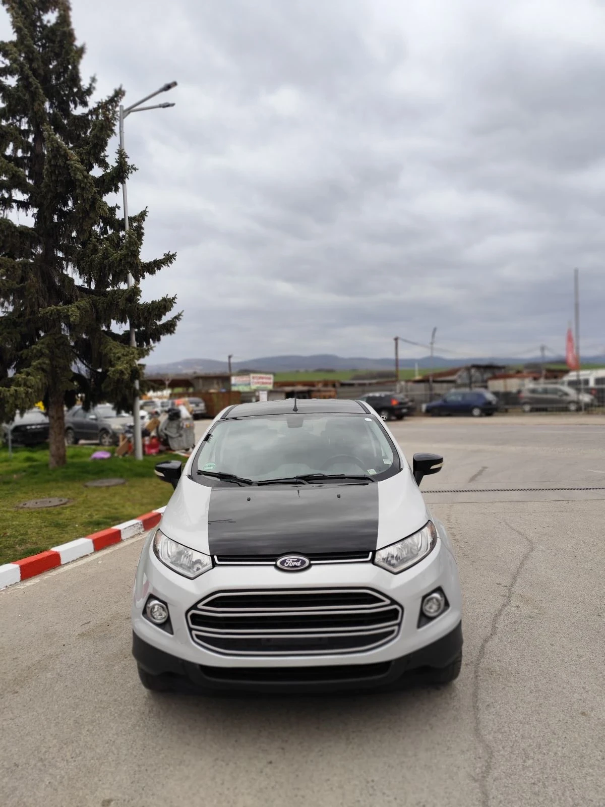 Ford EcoSport 1.5TDCI evro 6B Titanium, снимка 2 - Автомобили и джипове - 53897372