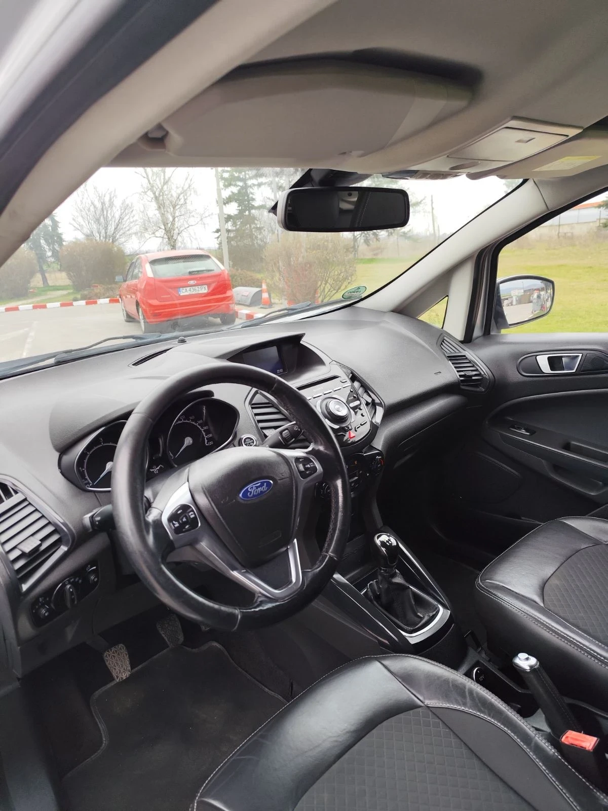 Ford EcoSport 1.5TDCI evro 6B Titanium, снимка 7 - Автомобили и джипове - 53897372