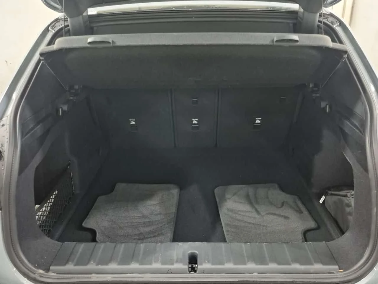 BMW X2  XDRIVE28I / CARFAX /DISTRONIC/CAMERA, снимка 17 - Автомобили и джипове - 53953589