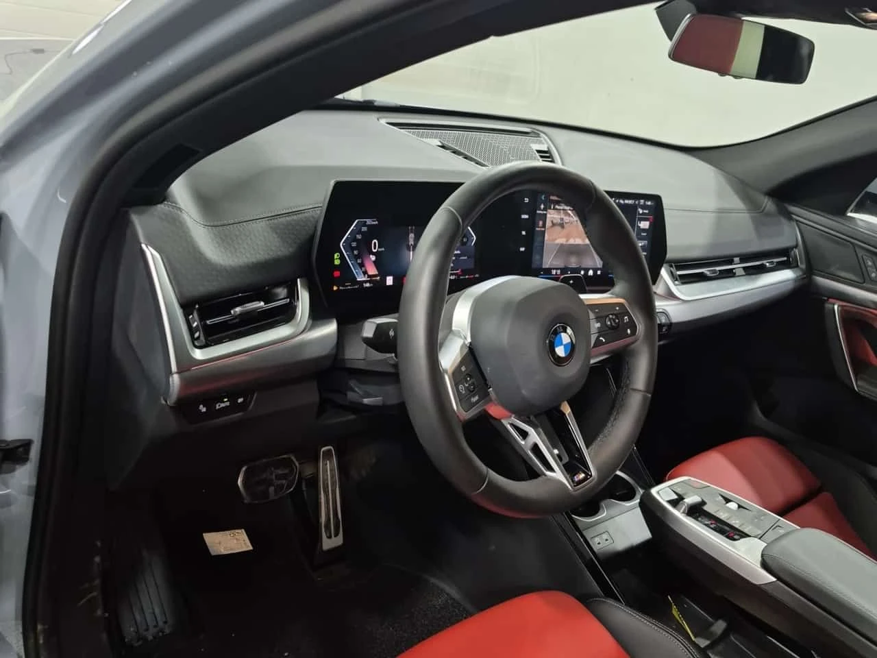 BMW X2  XDRIVE28I / CARFAX /DISTRONIC/CAMERA, снимка 10 - Автомобили и джипове - 53953589