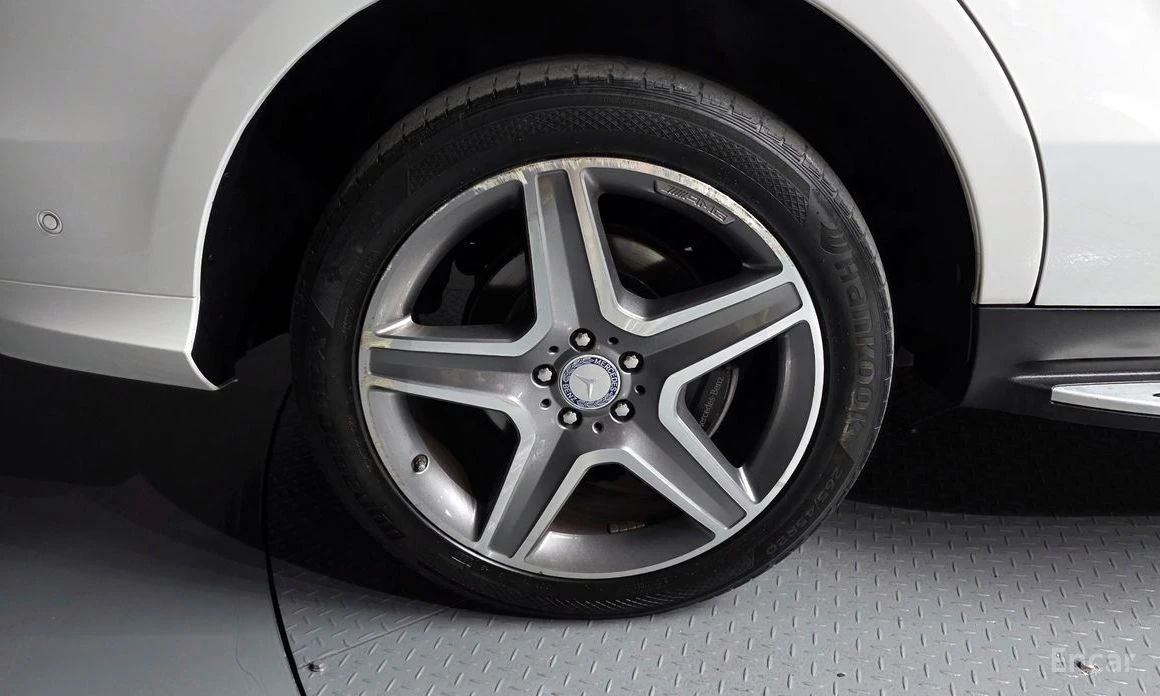 Mercedes-Benz GLE 350, снимка 5 - Автомобили и джипове - 54224920