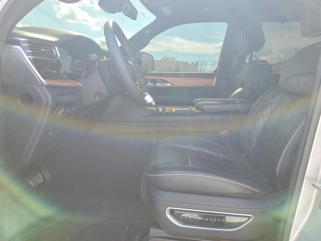 Jeep Grand Wagoneer * FULL* 6-МЕСТА* , снимка 7 - Автомобили и джипове - 54364509