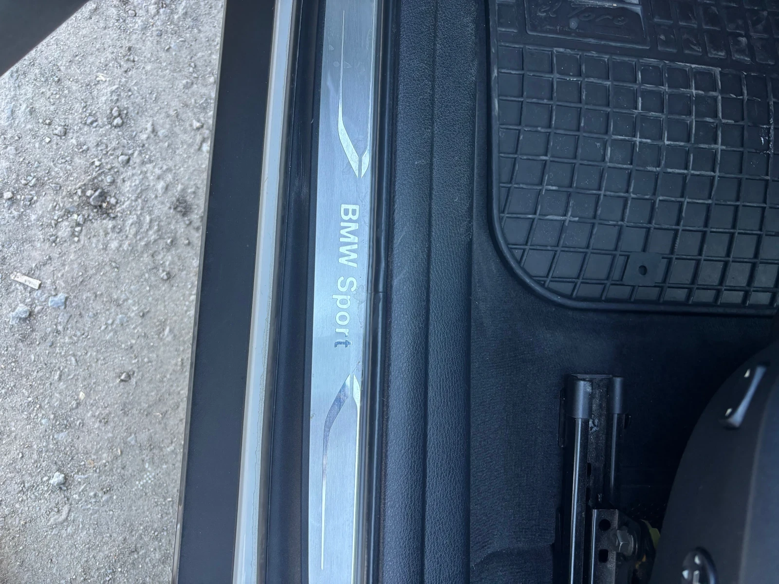 BMW X1 2.5 Face Xdrive Sport Line , снимка 5 - Автомобили и джипове - 54394419