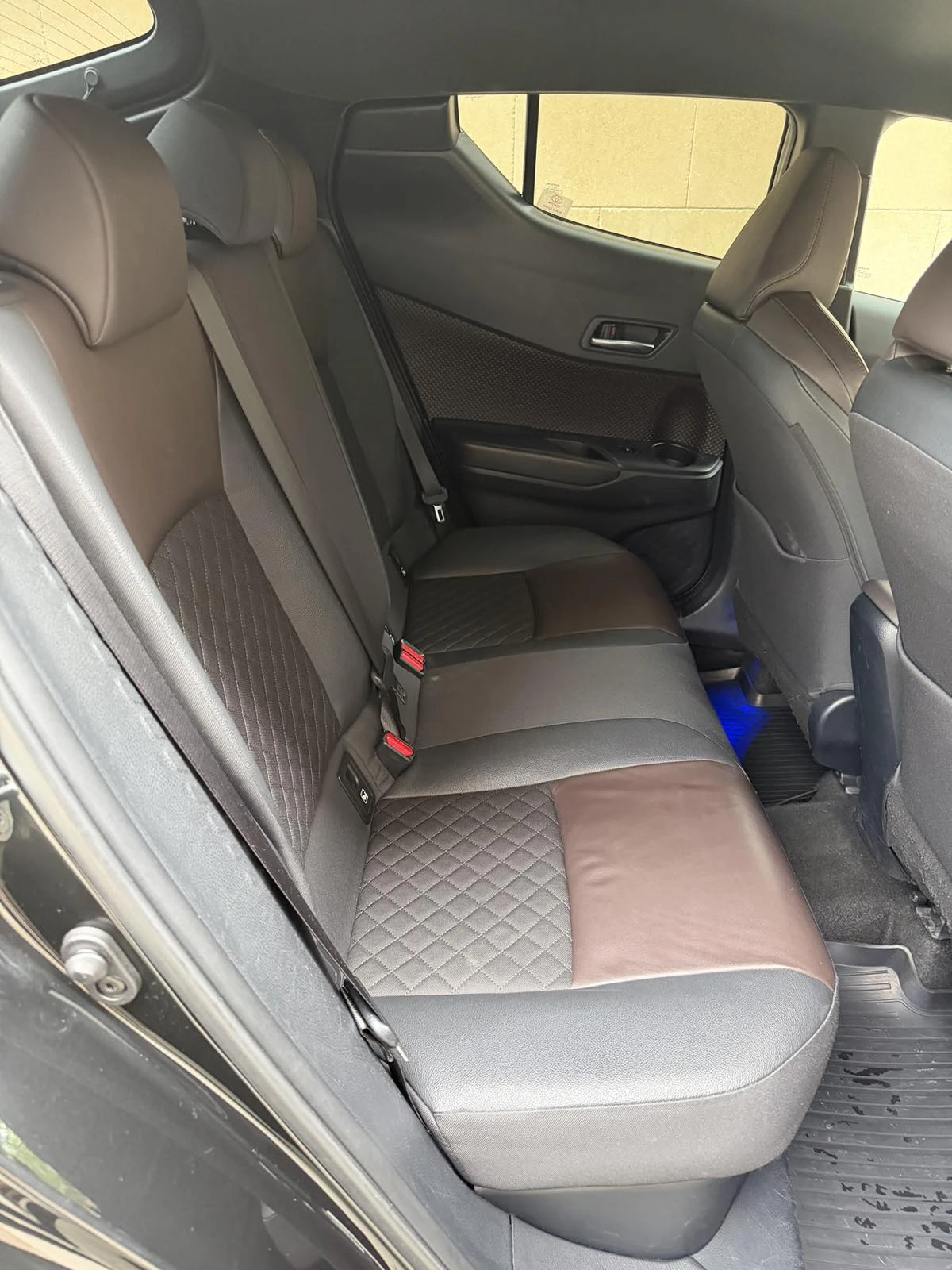 Toyota C-HR, снимка 6 - Автомобили и джипове - 54699084